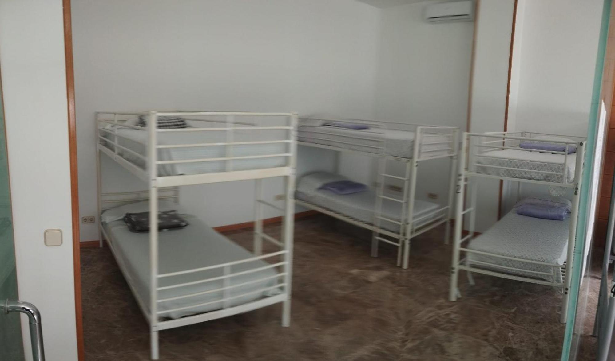 Hostel M Torres Madrid Bagian luar foto